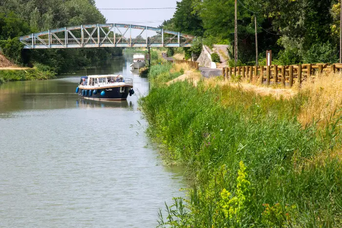 52 M€ pour réhabiliter le canal du Rhône à Sète 2 - Les indiscretions Canal rhône à sète