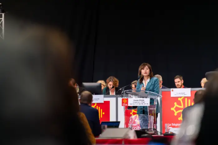 Budget 2025 de la Région : entre économies et investissement 1 - Les indiscretions Photo-AssembleeplenireBudget2025